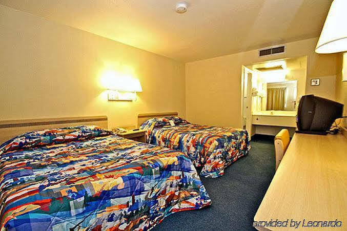 Motel 6-Kingman, Az - Route 66 East Экстерьер фото